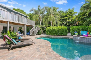 Family Paradise with Pool in Crystal Beach